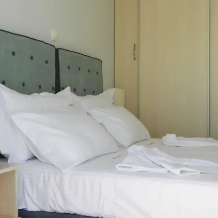 Sea Star Residences * Pefkochori