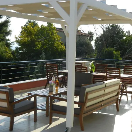 Ξενοδοχείο με διαμερίσματα Sea Star Residences
