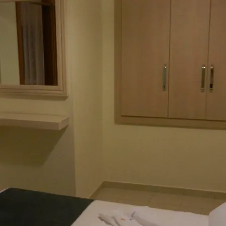 Sea Star Residences Ξενοδοχείο με διαμερίσματα *